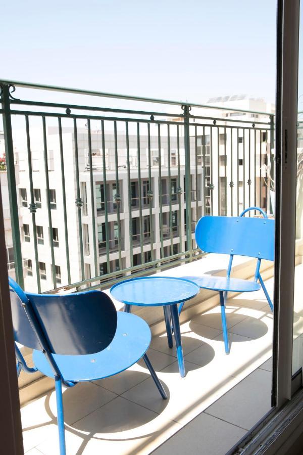 Two Bedrooms - Spacy Family Apartment - Ben Yehuda - Host By Bookiz テル・アビブ エクステリア 写真
